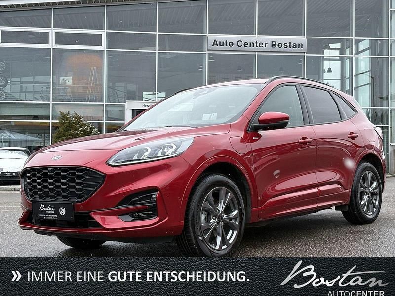 Gebraucht Ford Kuga ST-Line 152 PS (111 kW) 2022 Rot SUV
