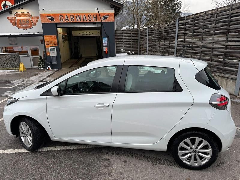 Gebraucht Renault Zoe Experience 79 kW (108 PS) 2021 Weiß Kleinwagen