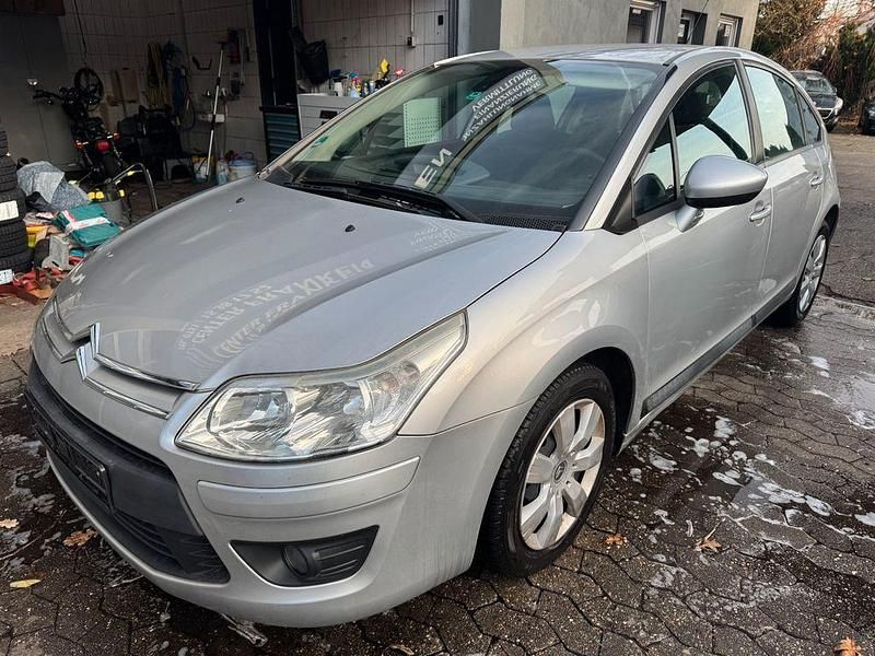 Silber Gebraucht 2010 Citroën C4 Limousine | 2.350 € (Fairer Preis) - Bild 1/4