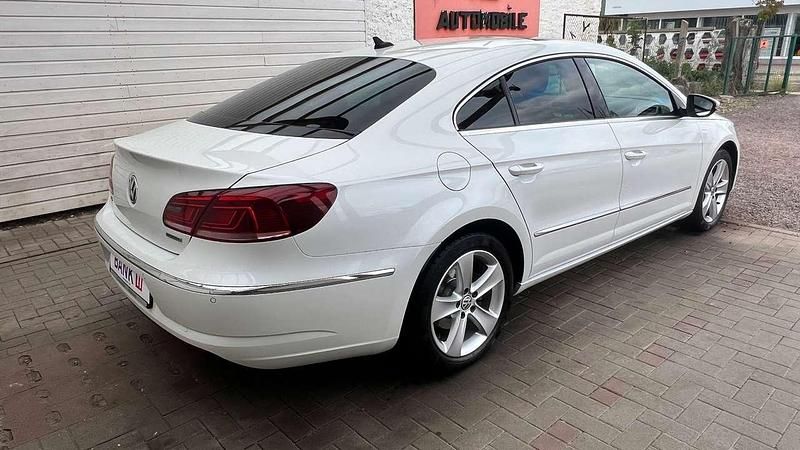 Gebraucht VW CC 140 PS (102 kW) 2013 Oryxweiss Limousine
