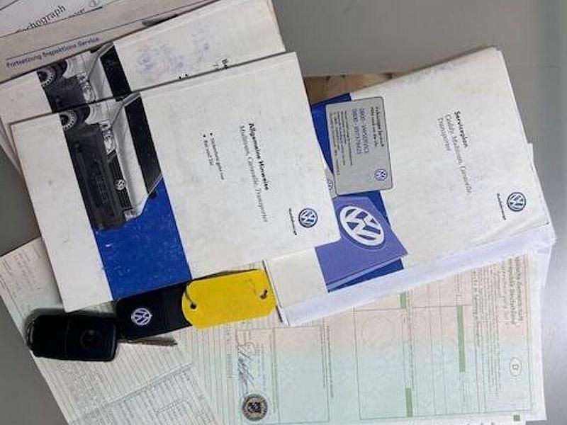 Gebraucht VW T5 102 PS (75 kW) 2009 Gelb Van