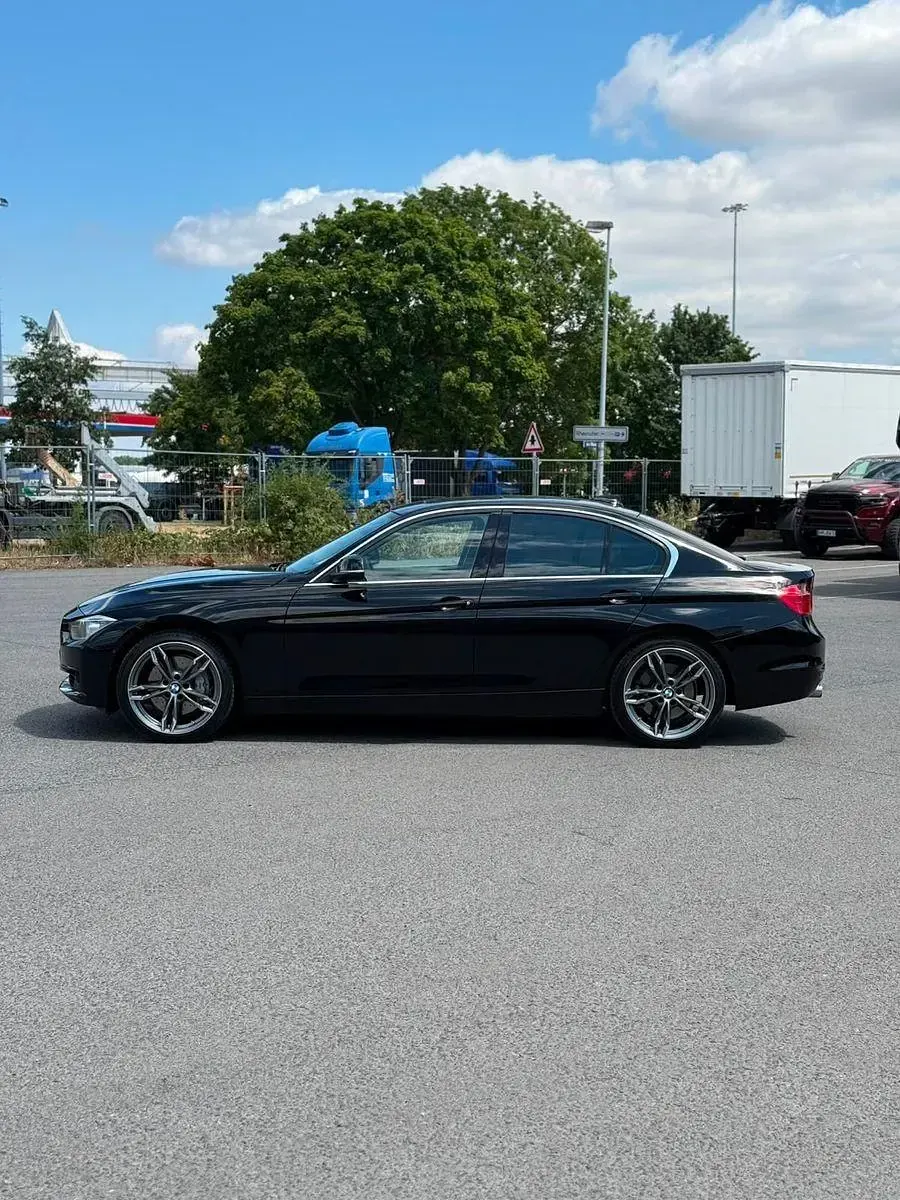 Gebraucht BMW 335 M Performance 306 PS (225 kW) 2014 Schwarz Limousine
