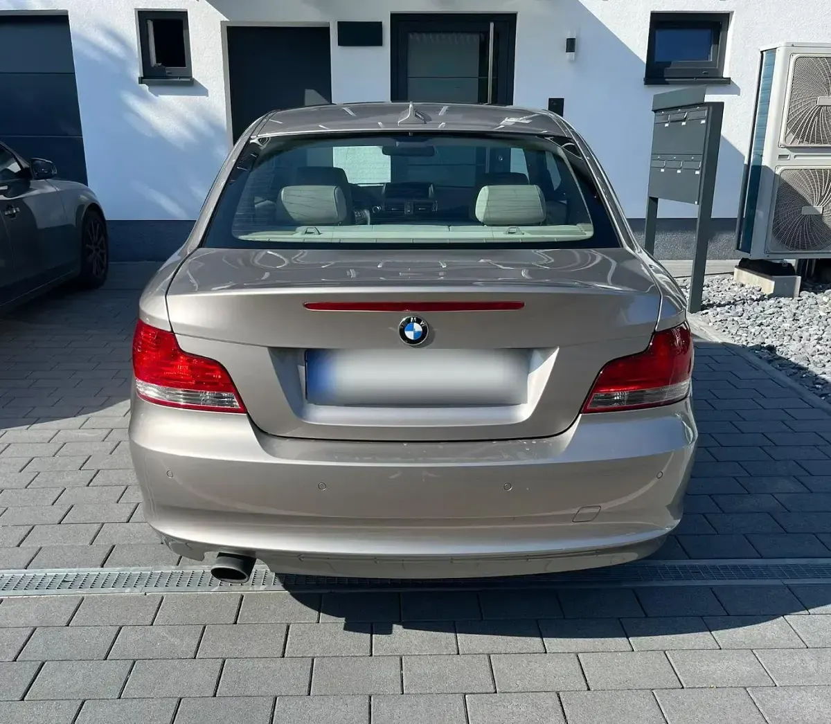Gebraucht BMW 120 Coupé Sport Line 177 PS (130 kW) 2009 Silber Coupé