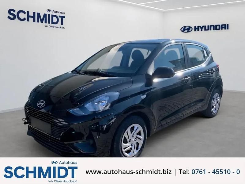 Phantom black / met Neu 2025 Hyundai i10 Select Kleinwagen | 16.990 € (Fairer Preis) - Bild 1/1