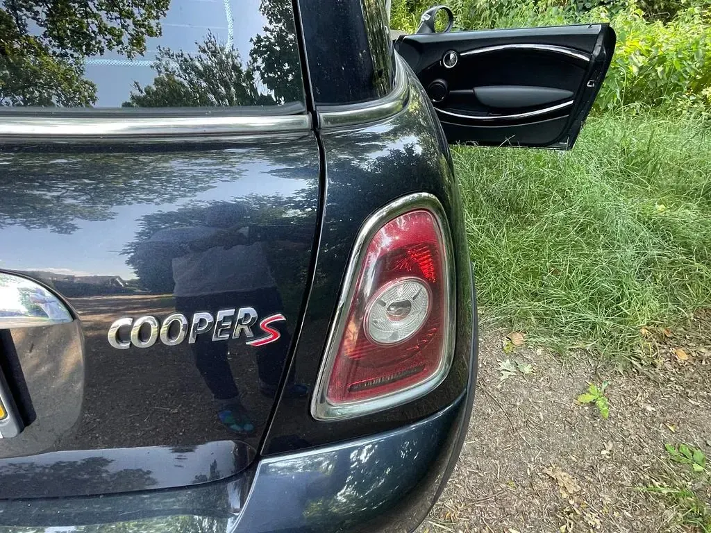 Gebraucht Mini Cooper S 174 PS (127 kW) 2008 Schwarz Kleinwagen