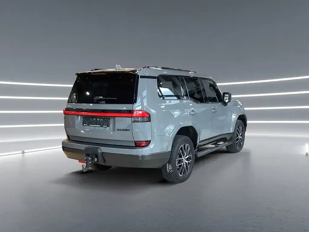 Gebraucht Toyota Land Cruiser 349 PS (256 kW) 2025 Grau SUV