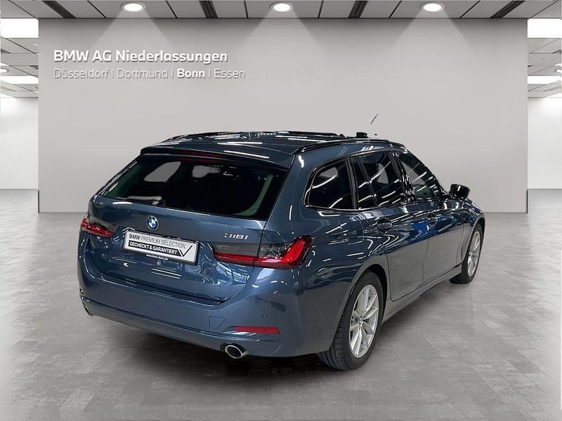 Gebraucht BMW 318 Comfort Edition 156 PS (114 kW) 2025 Blau Kombi
