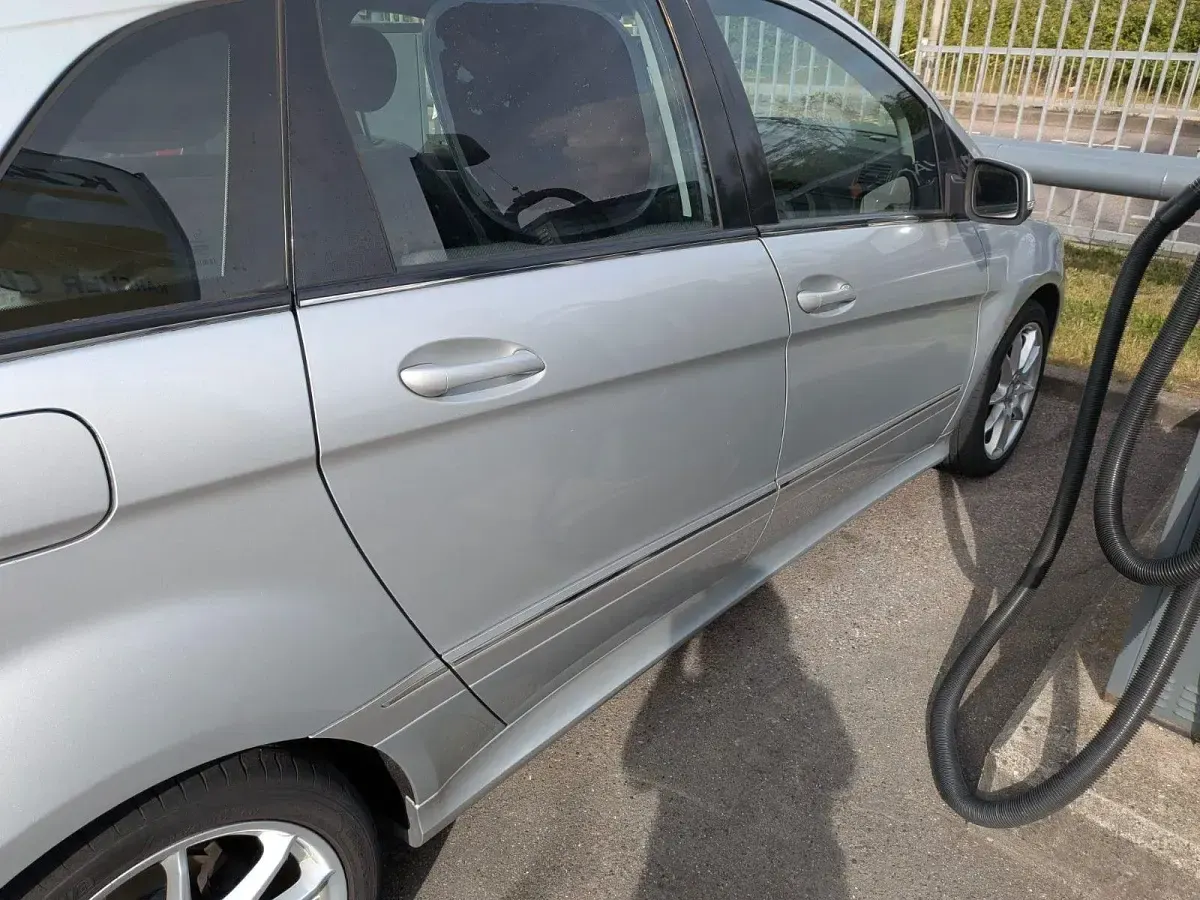 Gebraucht Mercedes B170 116 PS (85 kW) 2008 Silber Van / Kleinbus