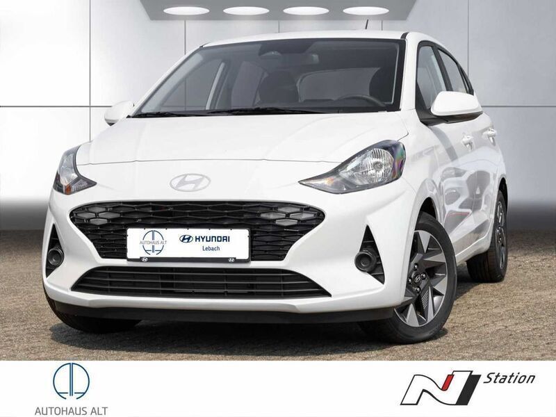 Weiß Gebraucht 2024 Hyundai i10 Trend Kleinwagen | 16.980 € (Fairer Preis) - Bild 1/4