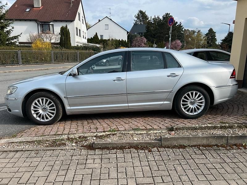 Gebraucht VW Phaeton 334 PS (245 kW) 2012 Silber Limousine