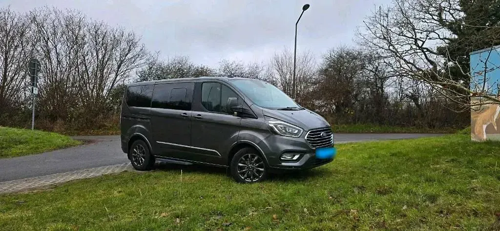 Gebraucht Ford Tourneo Custom Titanium X 185 PS (136 kW) 2020 Grau Van