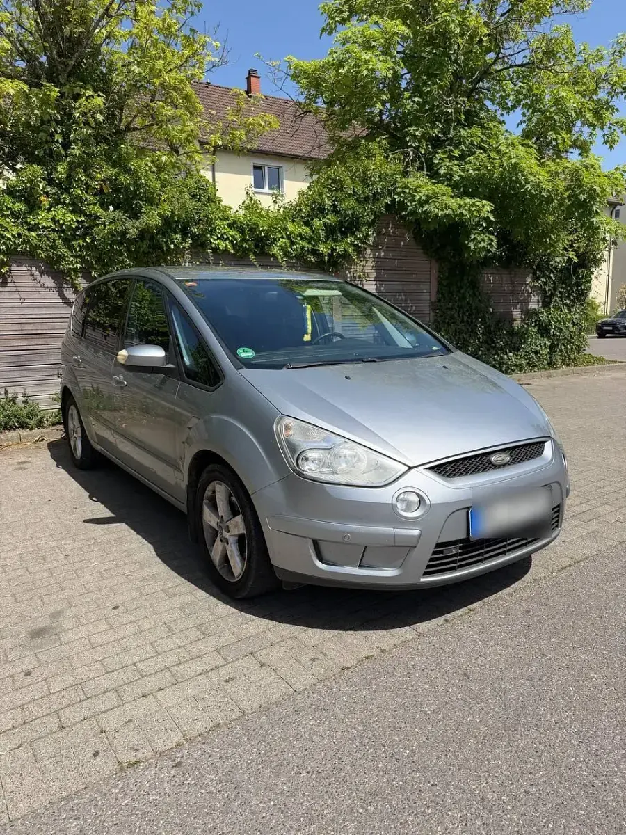 Gebraucht Ford S-MAX S 140 PS (102 kW) 2008 Silber Van / Kleinbus
