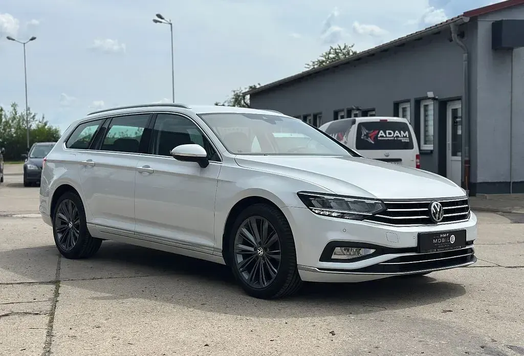 Gebraucht VW Passat Elegance 210 PS (154 kW) 2020 Weiß Kombi