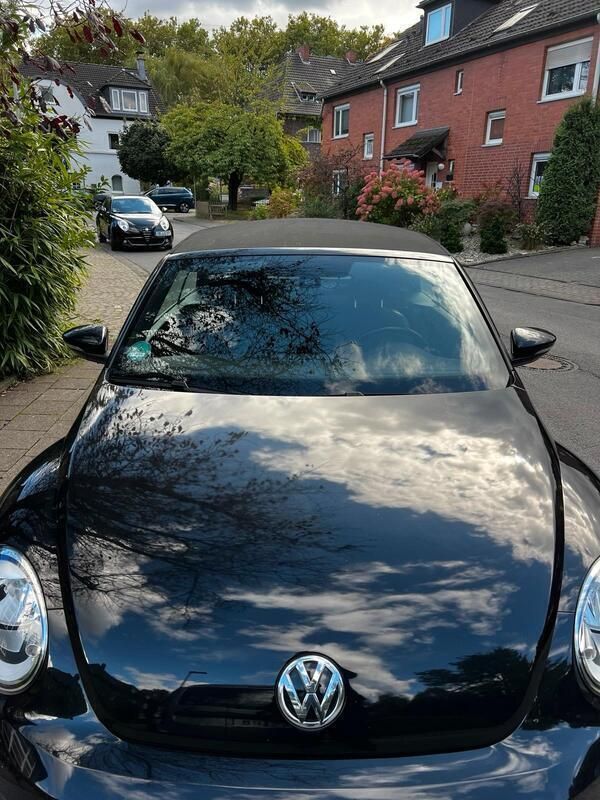 Schwarz Gebraucht 2016 VW Beetle Cabrio | 12.900 € (Guter Preis) - Bild 1/4