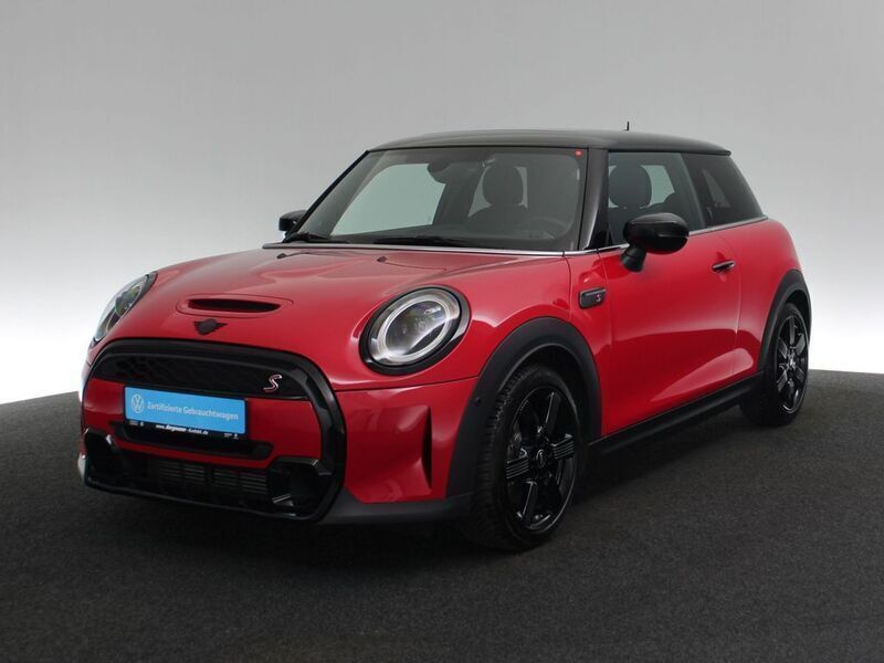 Gebraucht Mini Cooper S 178 PS (130 kW) 2022 Rot / chili red Kleinwagen