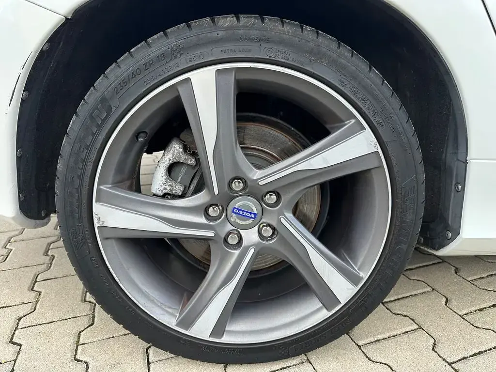 Gebraucht Volvo S60 R-Design 150 PS (110 kW) 2012 Weiß Limousine