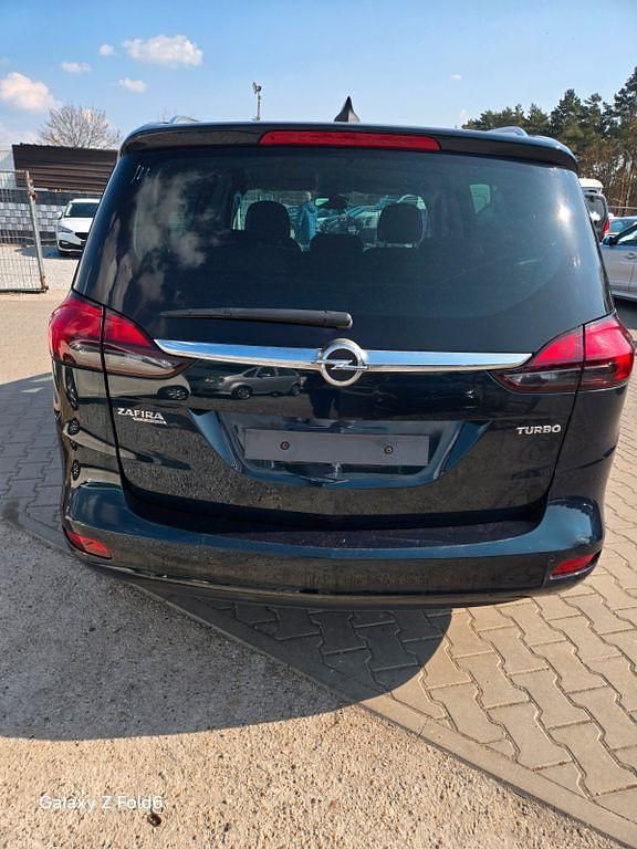 Gebraucht Opel Zafira Edition 140 PS (102 kW) 2016 Grün Van / Kleinbus