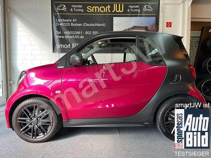 Lotus candy red (metallic) Gebraucht 2016 Smart ForTwo Coupé Brabus Kleinwagen | 34.500 € - Bild 1/4