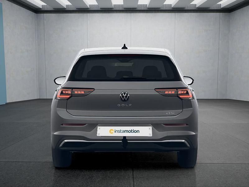 Gebraucht VW Golf VIII 150 PS (110 kW) 2025 Grau Kleinwagen