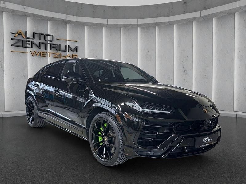 Schwarz Gebraucht 2022 Lamborghini Urus SUV | 240.990 € - Bild 1/4