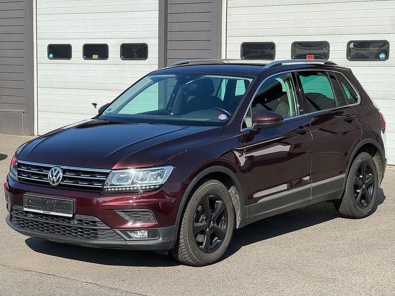 Gebraucht VW Tiguan Sound 150 PS (110 kW) 2018 Rot SUV