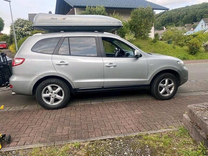 Gebraucht Hyundai Santa Fe 189 PS (139 kW) 2008 Grau SUV