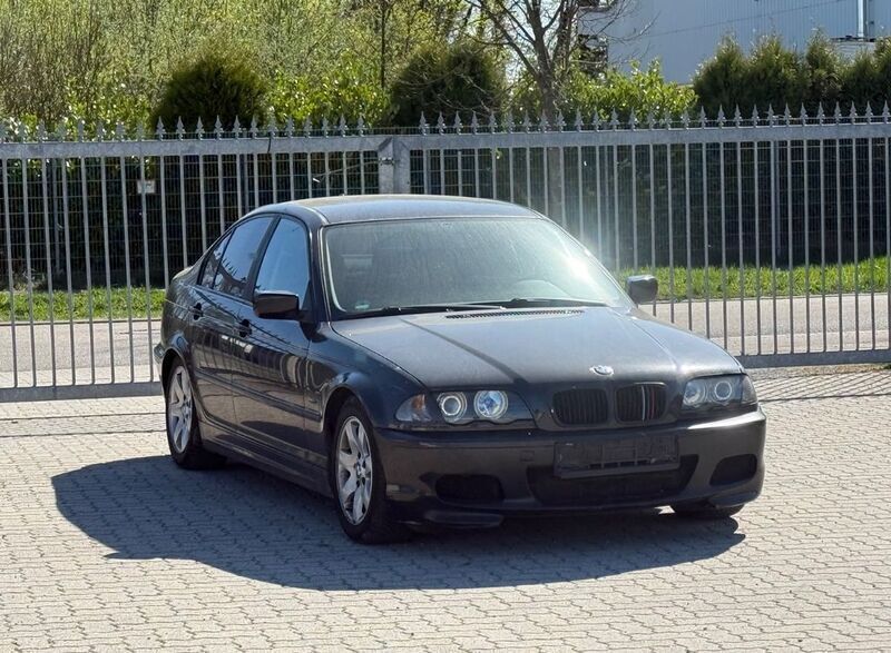 Schwarz Gebraucht 1998 BMW 320 Limousine | 999 € (Superpreis) - Bild 1/4