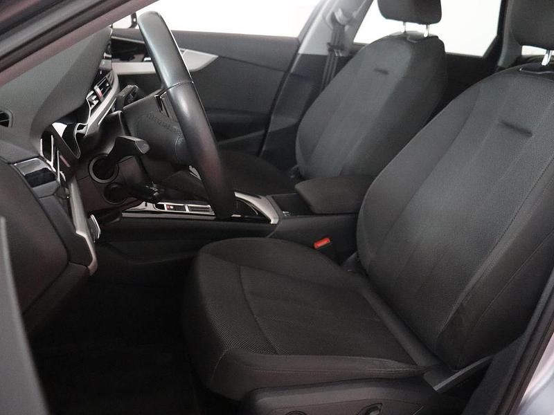 Gebraucht Audi A4 Design 150 PS (110 kW) 2021 Florettsilber metallic Kombi