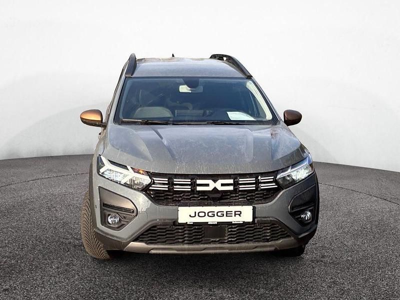 Neu Dacia Jogger Extreme 101 PS (74 kW) 2025 Dolomitgrau Van / Kleinbus