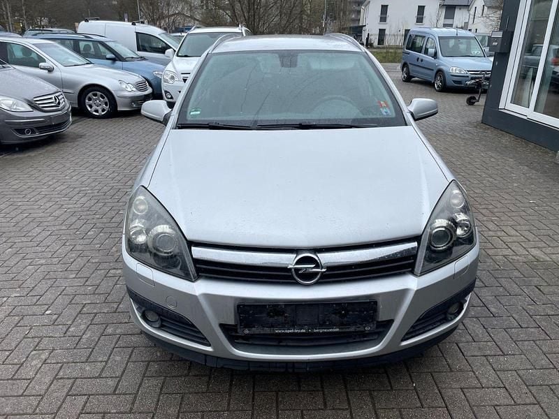 Gebraucht Opel Astra 150 PS (110 kW) 2006 Silber Kombi