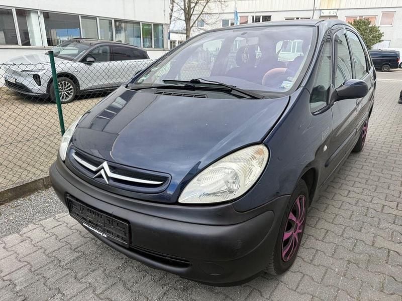 Gebraucht Citroën Xsara Picasso 95 PS (69 kW) 2003 Blau Van / Kleinbus