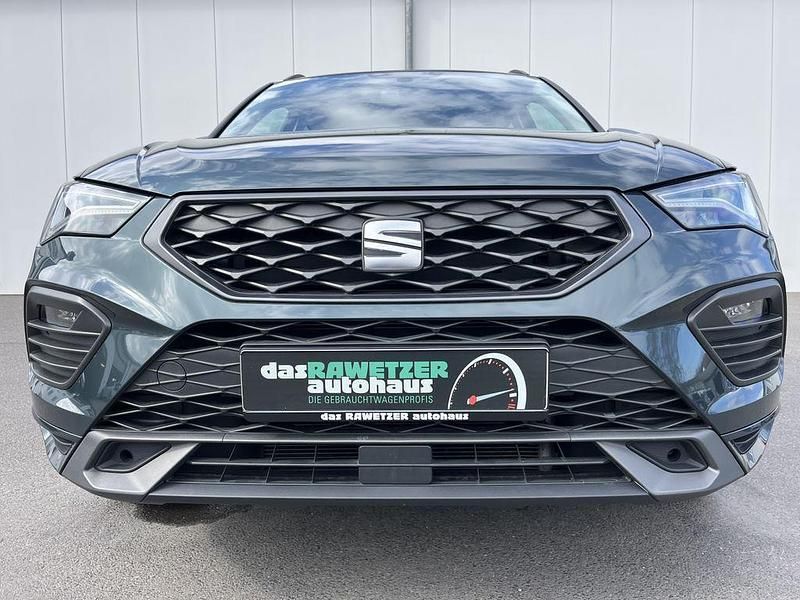 Gebraucht Seat Ateca 4Drive 150 PS (110 kW) 2022 Camouflage grãœn SUV