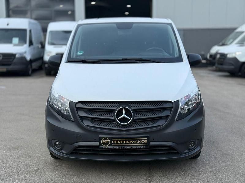 Gebraucht Mercedes Vito 136 PS (100 kW) 2021 Weiß Van