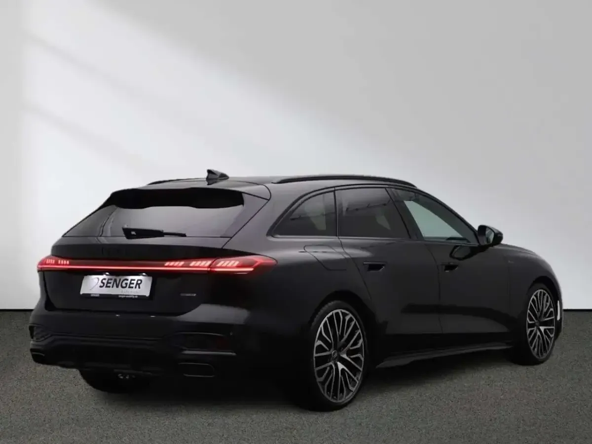 Neu Audi A5 Sport 367 PS (269 kW) 2025 Mythosschwarz Kombi