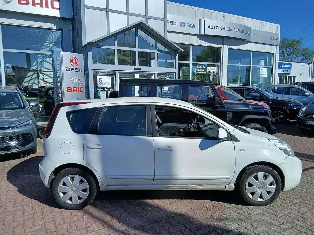 Gebraucht Nissan Note Acenta 88 PS (64 kW) 2009 White (s) Kleinwagen