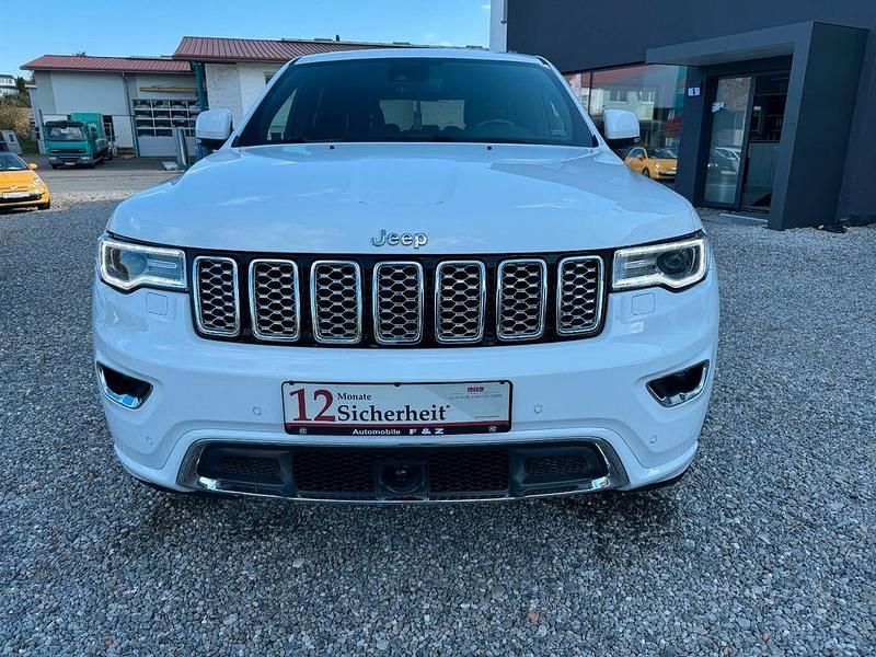 Weiß Gebraucht 2018 Jeep Grand Cherokee Overland SUV | 28.999 € (Fairer Preis) - Bild 1/4