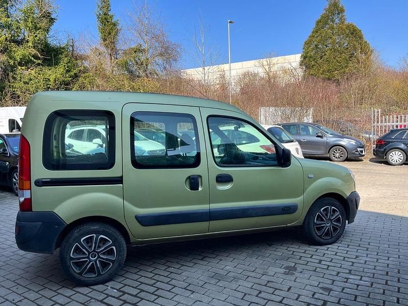 Gebraucht Renault Kangoo Authentique 75 PS (55 kW) 2006 Grün Van / Kleinbus