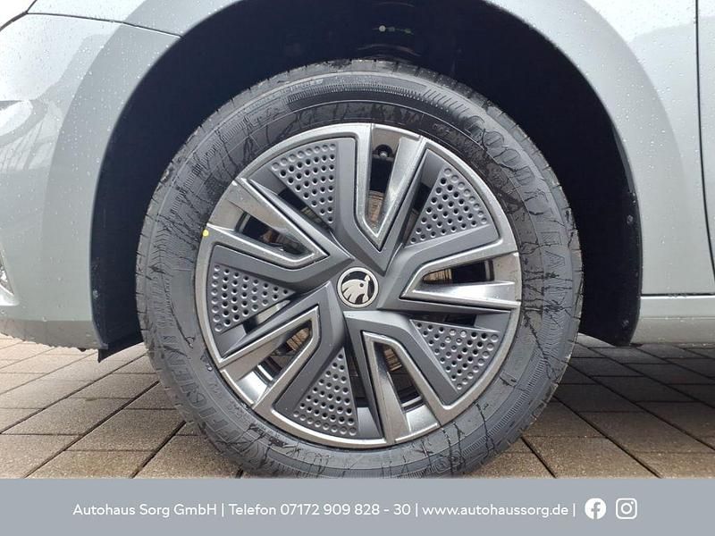 Neu Skoda 110 R Selection 150 PS (110 kW) 2026 Silber Limousine