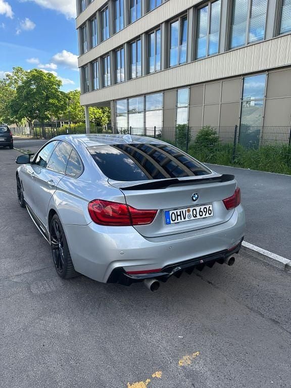 Silber Gebraucht 2018 BMW 430 Gran Coupé M Sport Coupé | 22.000 € (Superpreis) - Bild 1/4