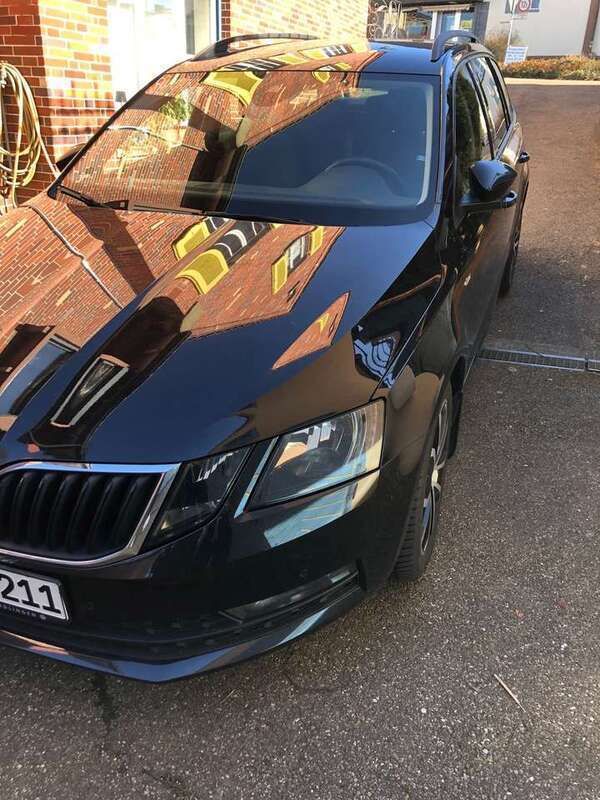 Gebraucht 2020 Skoda Octavia Style Kombi | 17.800 € (Guter Preis) - Bild 1/4