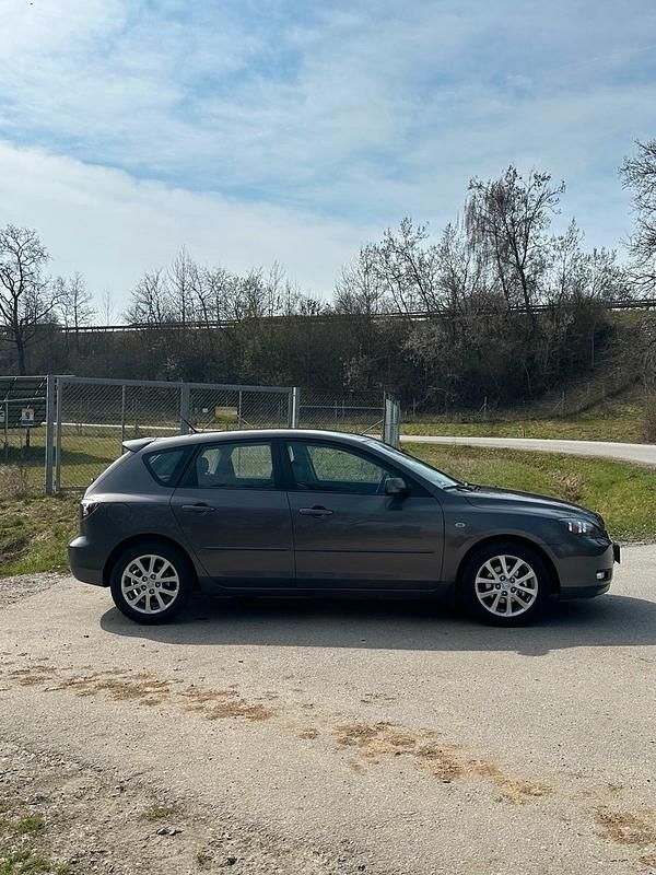 Gebraucht Mazda 3 105 PS (77 kW) 2008 Kleinwagen