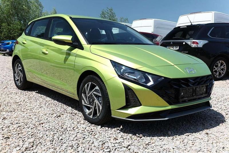 Lucid lime metallic Neu 2025 Hyundai i20 Select Kleinwagen | 20.855 € (Guter Preis) - Bild 1/4