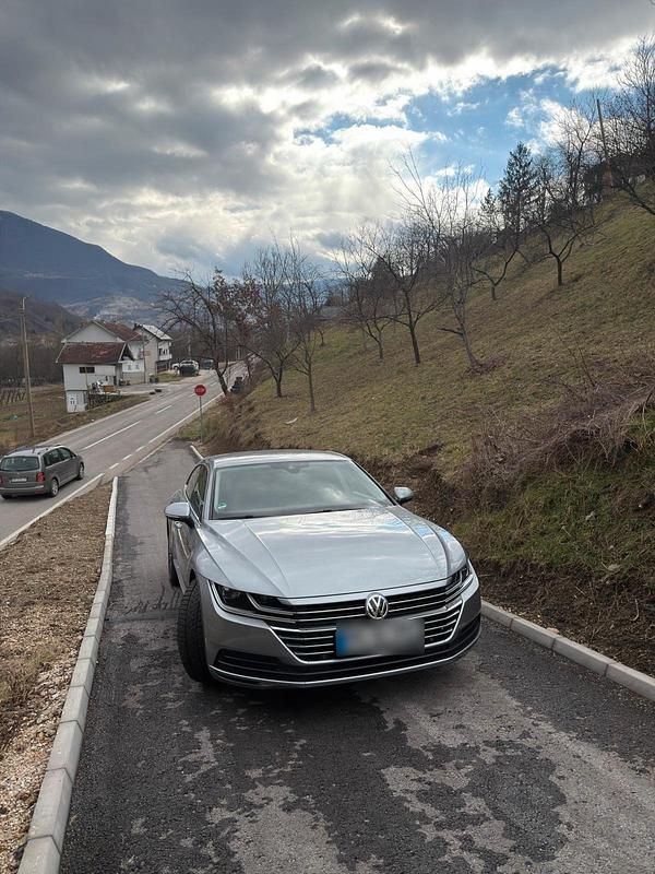 Gebraucht VW Arteon 150 PS (110 kW) 2017 Schwarz Kleinwagen