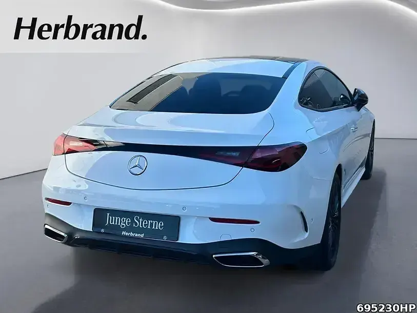 Gebraucht Mercedes CLE200 AMG 204 PS (150 kW) 2025 Unilack polarweiß Coupé