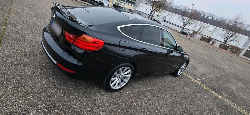 Gebraucht BMW 320 184 PS (135 kW) 2014 Schwarz Coupé