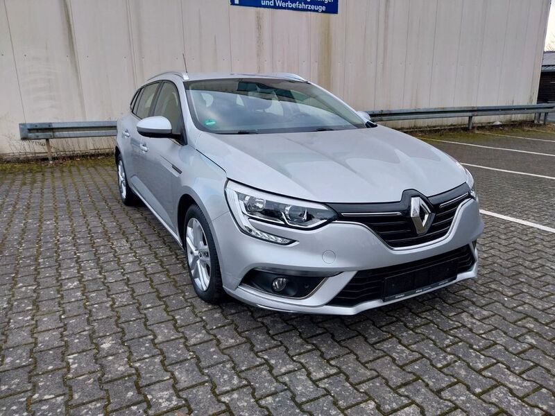 Grau Gebraucht 2019 Renault Mégane IV Business Limousine | 12.599 € (Fairer Preis) - Bild 1/4