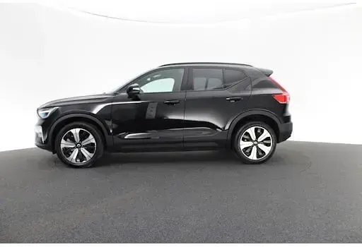 Gebraucht Volvo EX40 Core 175 kW (238 PS) 2023 Schwarz SUV