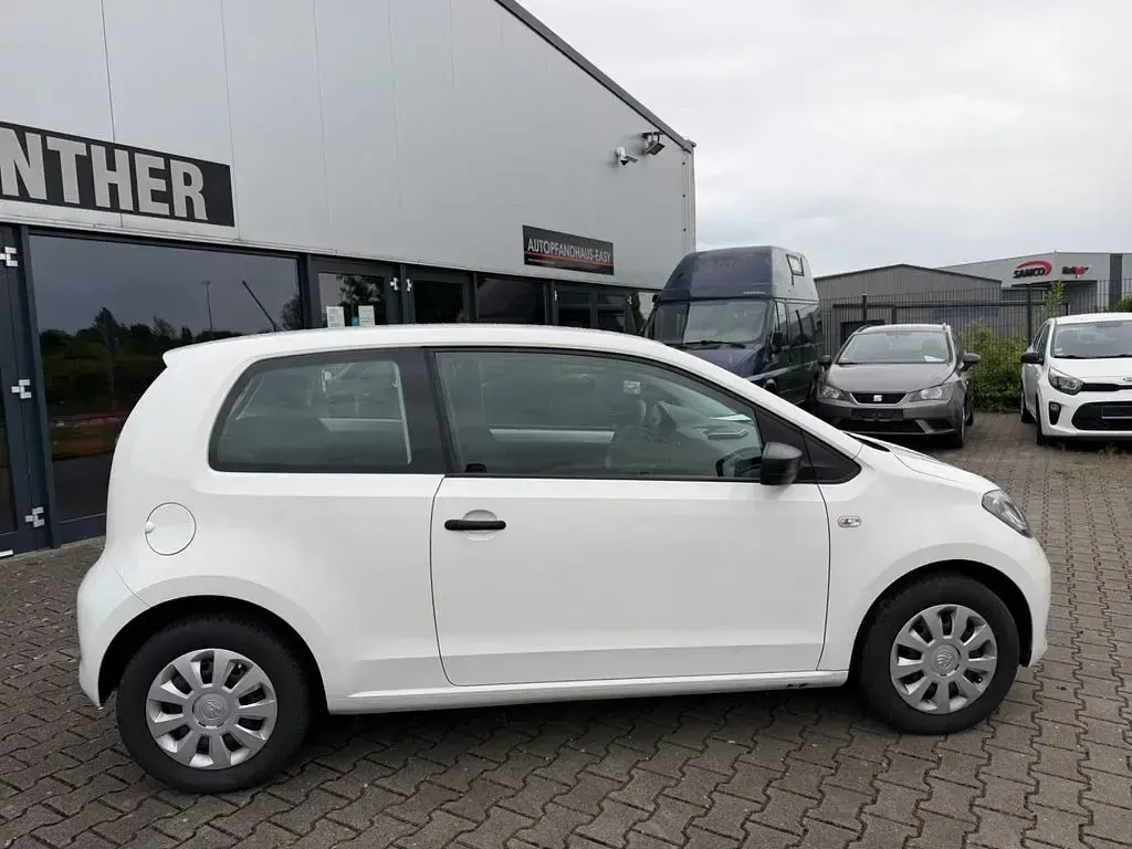 Gebraucht Skoda Citigo Active 60 PS (44 kW) 2018 Weiß Kleinwagen