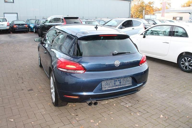 Gebraucht VW Scirocco 160 PS (117 kW) 2011 Night blue Coupé