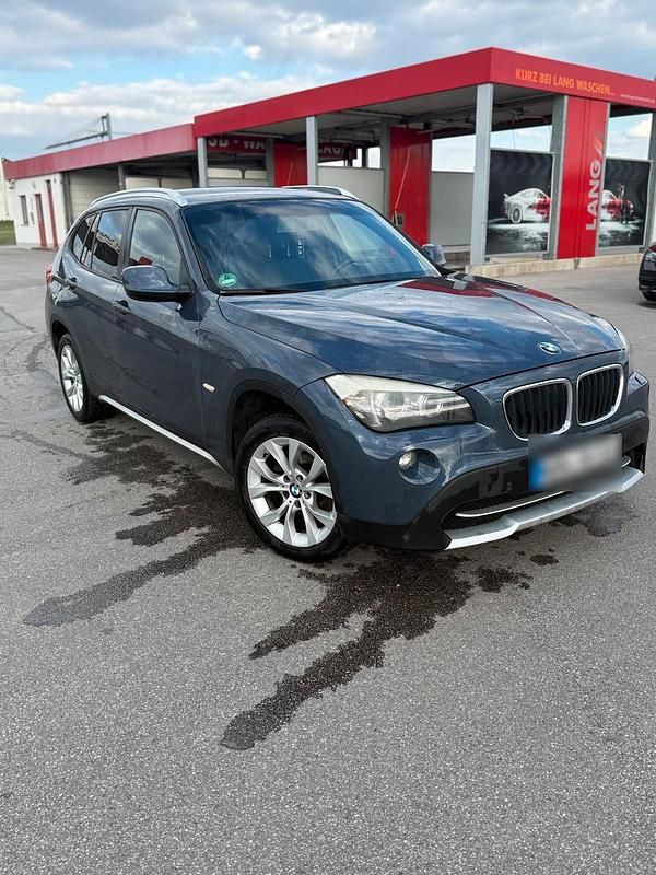 Gebraucht BMW X1 177 PS (130 kW) 2010 Blau SUV